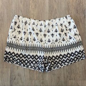 ANGL Large black and white silky shorts
